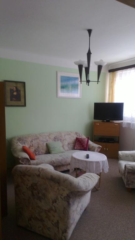 Byt - Apartman Apartment Vetrni Bagian luar foto