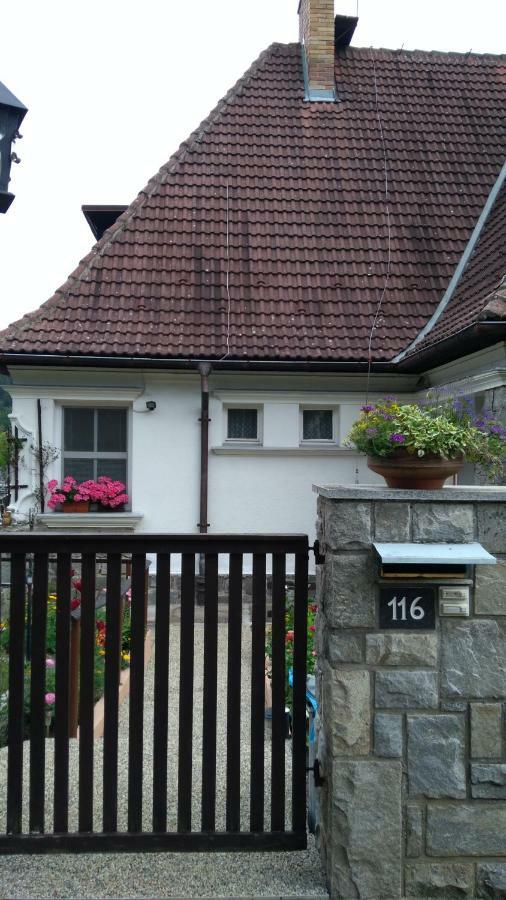 Byt - Apartman Apartment Vetrni Bagian luar foto