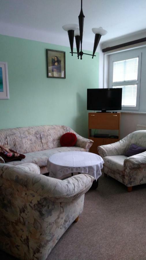 Byt - Apartman Apartment Vetrni Bagian luar foto